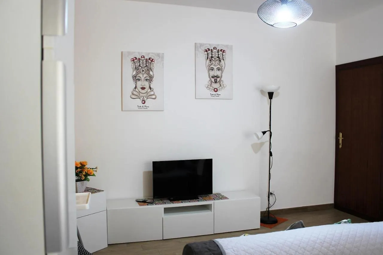 Casa Peppino Apartment Letojanni